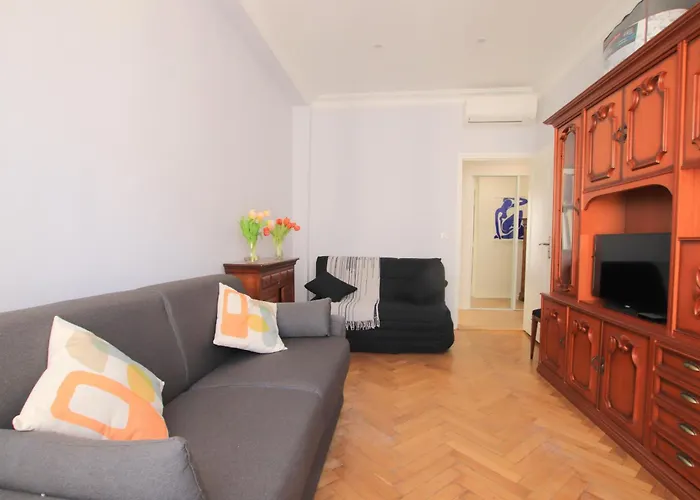 La Liberation Apartment